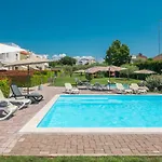 Maj Premium Residence