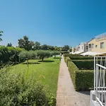 Maj Premium Residence Apartment *