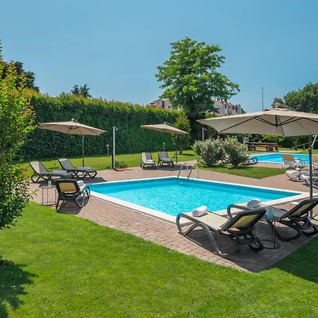 Maj Premium Residence