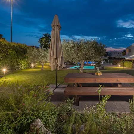 Maj Premium Residence *