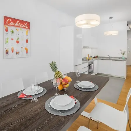 Maj Premium Residence *