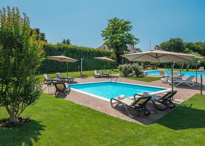 Maj Premium Residence