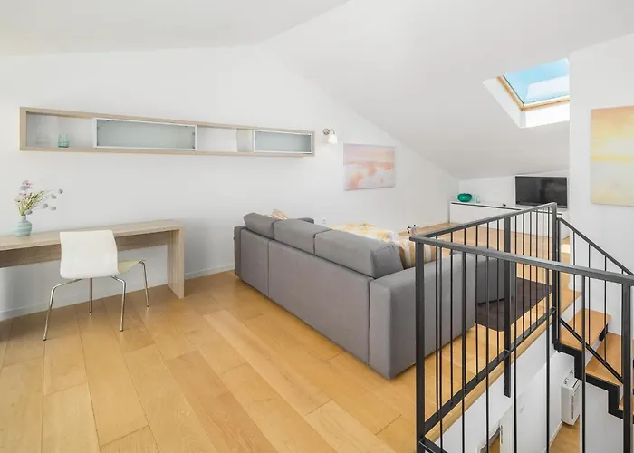 Maj Premium Residence