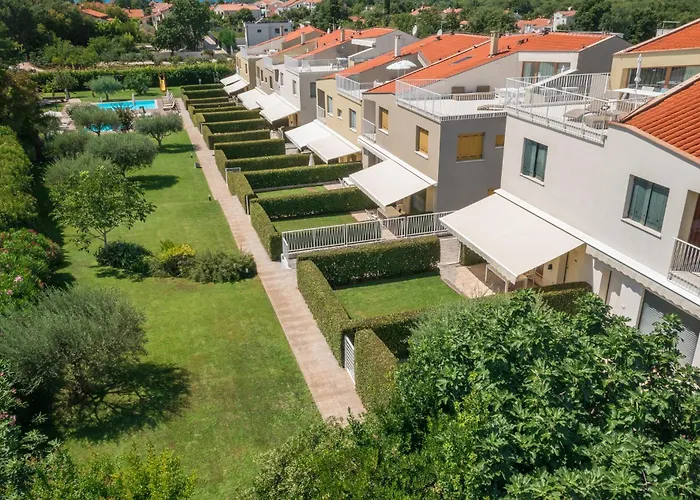 Maj Premium Residence