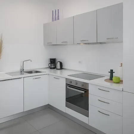 Maj Premium Residence *